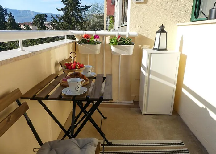 Apartament My Splity Nest *